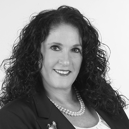 Laura Business Headshot